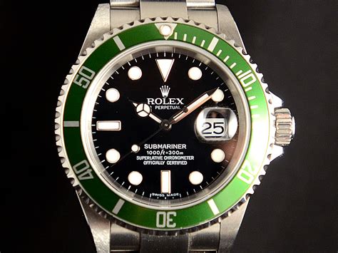 prezzi lunetta rolex ghiera verde|rolex submariner verde.